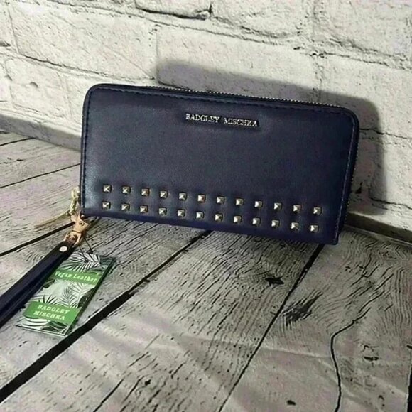 Badgley Mischka Allover Navy Wristlet Wallet Cellphone Pocket Purse Studs New - Picture 1 of 5